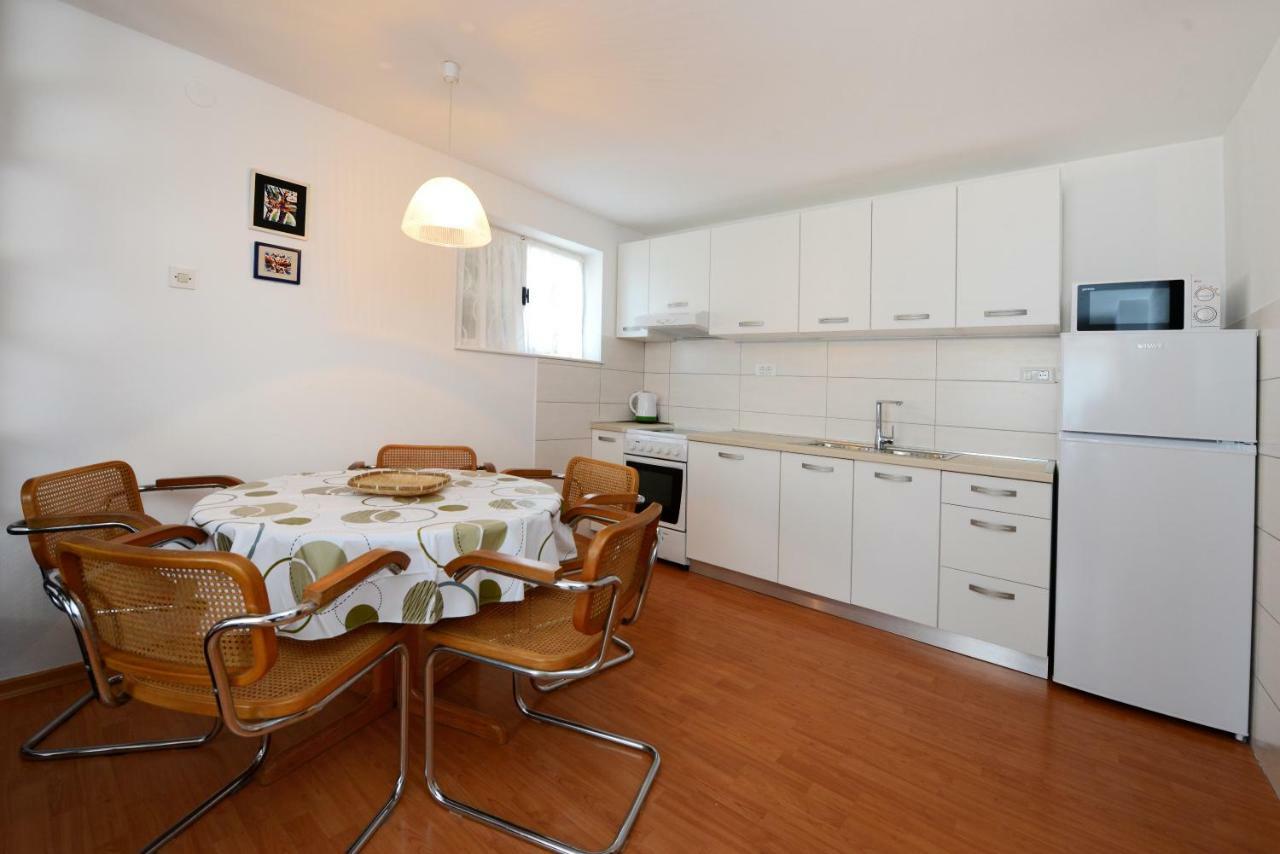 פורץ Beautiful Apartments First Row To The Sea מראה חיצוני תמונה
