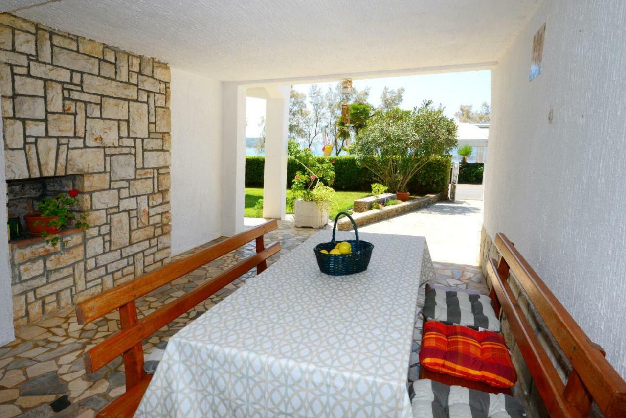 פורץ Beautiful Apartments First Row To The Sea מראה חיצוני תמונה